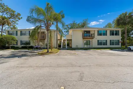 New construction Condo house 140 Hunter Lake Dr, Unit 8C, Oldsmar, FL 34677 - image