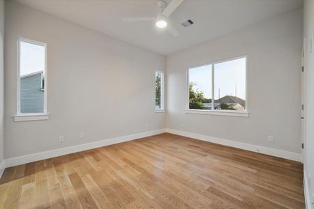 New construction Single-Family house 2319 Harlem Street, Houston, TX 77020 - photo 21 21