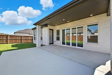 New construction Single-Family house 4220 Silver Spur Ct, Aubrey, TX 76227 plan Cambridge Plan - image
