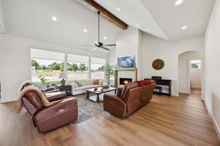 New construction Single-Family house 3004 Parker Meadows Ct, Weatherford, TX 76088 - image 8