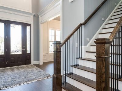 004-1280x960-entry-foyer