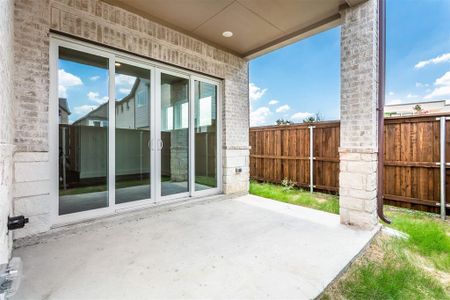 New construction Single-Family house 924 Protea Street, Richardson, TX 75081 - photo 38 38