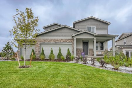 New construction Single-Family house 582 Crestone St, Johnstown, CO 80534 - photo 0