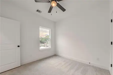 New construction Single-Family house 9527 Beckley St, Houston, TX 77088 - image 20