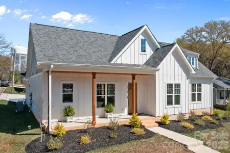 New construction Single-Family house 214 S Cedar St, Belmont, NC 28012 - image