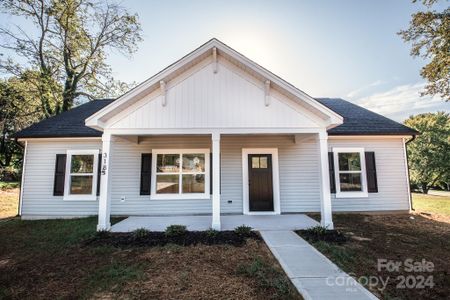 New construction Single-Family house 318 Hazelwood Cir, Statesville, NC 28625 null- photo 0 0