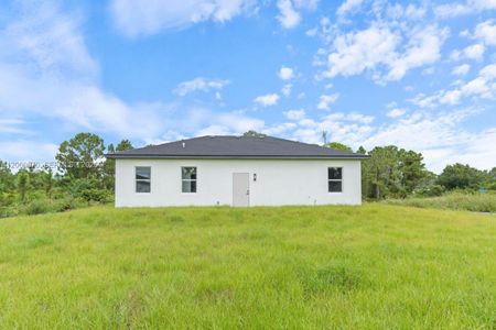 New construction Single-Family house 708 Peacock Ave, Lehigh Acres, FL 33974 - image