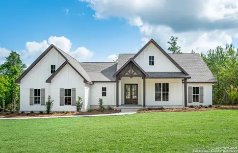 New construction Single-Family house 107 Cr 2638, Devine, TX 78016 - image