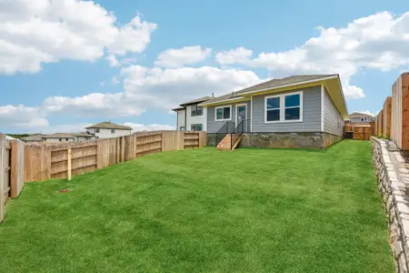 New construction Single-Family house 12004 Murano Dr, Austin, TX 78747 plan Cloverleaf 1533 - image 3