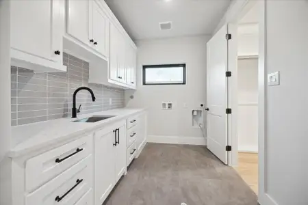 New construction Single-Family house 501 E 26Th St, Houston, TX 77008 - image 20