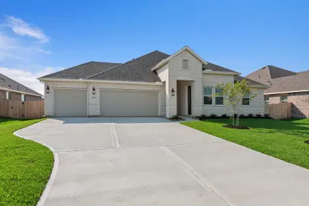 New construction Single-Family house 12114 Old Fashion Cir, Mont Belvieu, TX 77535 plan Belfast II ESP - image