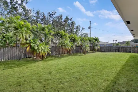 New construction Single-Family house 176 Sw Klee Cir, Port St. Lucie, FL 34953 null- photo 38 38