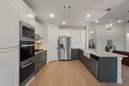 New construction Single-Family house 3905 Henley Ln, Garland, TX 75043 plan Spruce - image 19