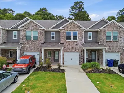 New construction Townhouse house 3939 Hidden River Ln, Oakwood, GA 30566 - image