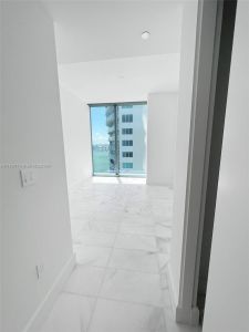 New construction Condo house 700 Ne 26Th Ter, Unit 2203, Miami, FL 33137 null- photo 4 4