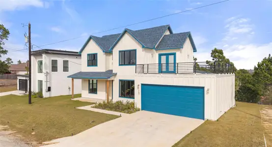 New construction Single-Family house 107 Onini Ct, Bastrop, TX 78602 - image