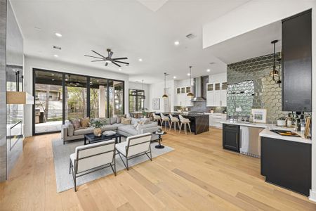 New construction Single-Family house 14111 Cindywood Cir, Houston, TX 77079 - image 7