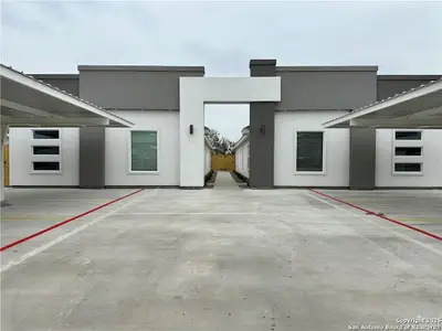 New construction Multi-Family house 432 Acacia St, Alamo, TX 78516 - image