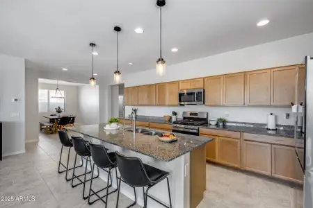 Los Cielos at Rancho Mercado 20