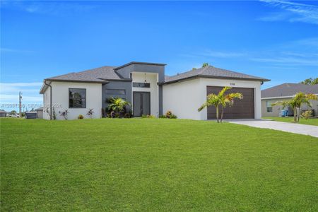 New construction Single-Family house 2318 Nw 30Th Ter, Cape Coral, FL 33993 - image