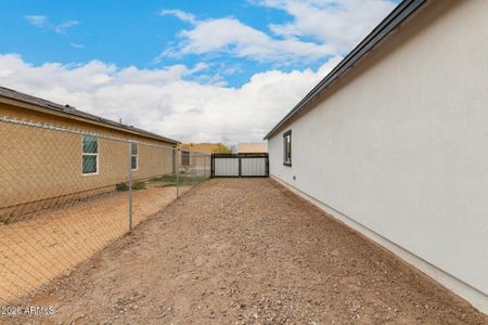 New construction Single-Family house 9455 W Pineveta Dr, Arizona City, AZ 85123 - image 4