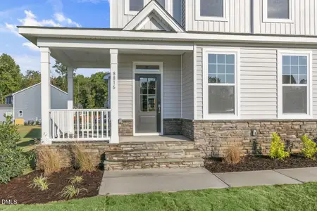 New construction Single-Family house 146 Eagle Rock Dr, Lillington, NC 27546 plan The Smithfield - image 3