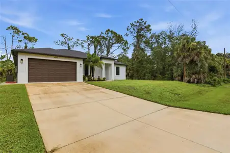 New construction Single-Family house 14390 Maddock Ave, Port Charlotte, FL 33953 - image