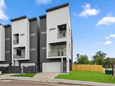 New construction Single-Family house 1264 Finnigan St, Houston, TX 77020 null- photo 0