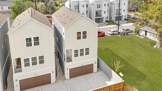 New construction Single-Family house 3808 Yale St, Houston, TX 77018 - image
