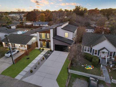 New construction Single-Family house 10314 Country Club Dr, Dallas, TX 75218 - image