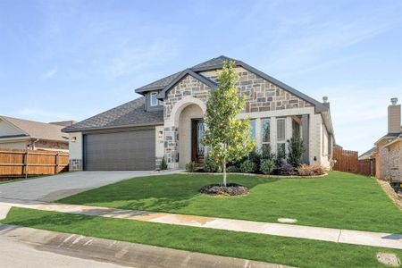 New construction Single-Family house 210 Comanche Trl, Alvarado, TX 76009 plan Hawthorne II - image