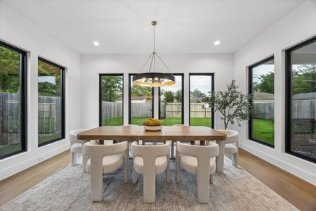 New construction Single-Family house 1527 Thornton Rd, Houston, TX 77018 plan The Emerson - image 10