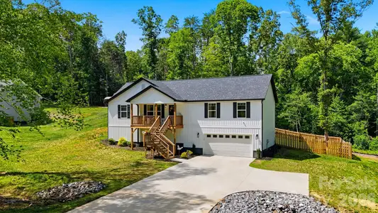 New construction Single-Family house 2370 Ellen St, Granite Falls, NC 28630 - image
