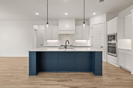 New construction Single-Family house 912 Highlands Ave, Aledo, TX 76008 plan Meyer - image 8