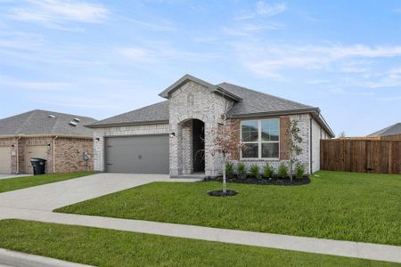New construction Single-Family house 110 Honey Bee Dr, Cleburne, TX 76031 plan Emory II - image