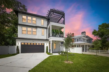 New construction Single-Family house 2301 N Ridgewood Ave, Tampa, FL 33602 - image