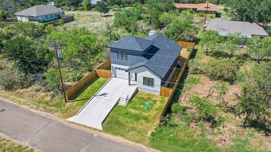 New construction Single-Family house 212 Southwood Dr, Granite Shoals, TX 78654 - image