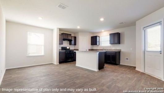 New construction Single-Family house 7334 Capella Cir, San Antonio, TX 78252 The Swift- photo 9 9