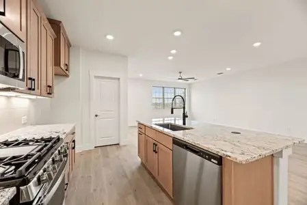 New construction Townhouse house 2636 Red Tailed Hawk Ln, McKinney, TX 75071 plan Aurora Old World - image 11