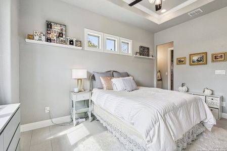 New construction Single-Family house 132 Wood Valley Dr, Adkins, TX 78101 - image 5