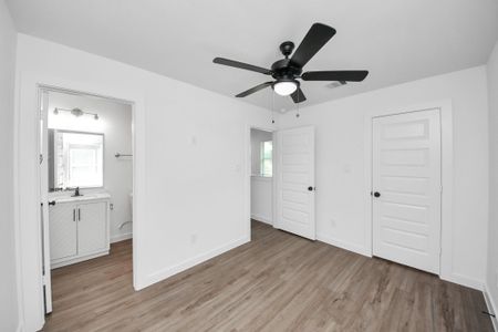 New construction Single-Family house 7312 Wileyvale Dr, Unit B, Houston, TX 77016 - image 12