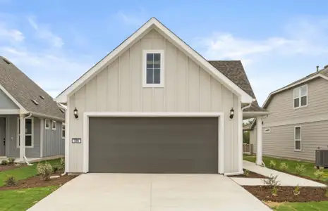 New construction Single-Family house 209 Smokestack Ln, Georgetown, TX 78633 plan Compass - image
