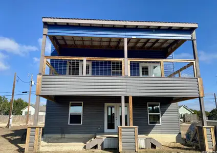 New construction Single-Family house 298 Medina, Bandera, TX 78003 - image