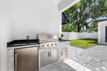 New construction Single-Family house 902 Shady Lane Dr, Orlando, FL 32804 - image 3