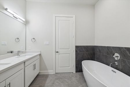 New construction Single-Family house 3913 Willowbend Point Dr, Houston, TX 77025 - image 7