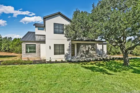 New construction Single-Family house 604 Apache Tears, Horseshoe Bay, TX 78657 - image