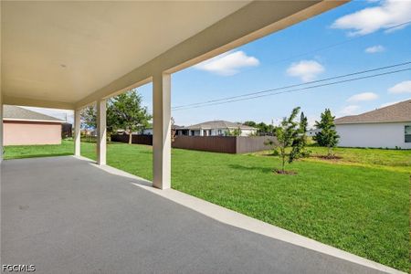 New construction Single-Family house 430 Nw 14Th St, Cape Coral, FL 33993 plan The Bluewater Cove - image 3