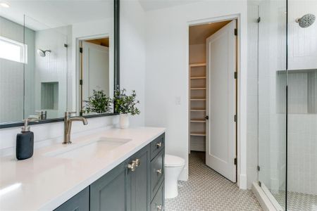 New construction Single-Family house 315 Regal Ln, Irving, TX 75039 plan  Modern Tudor - image 13