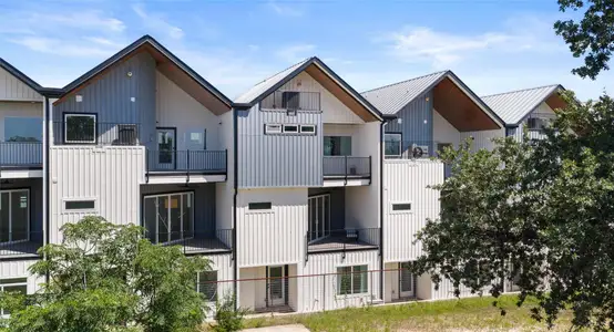 New construction Condo house 5912 Harold Ct, Unit 106, Austin, TX 78721 - image