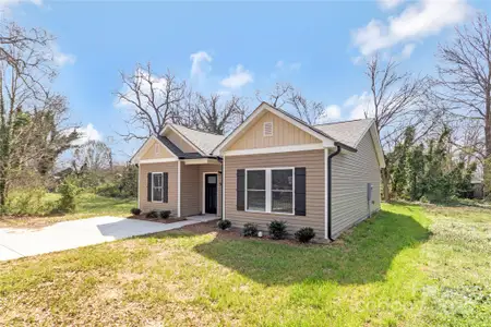 New construction Single-Family house 511 Roberts St, Shelby, NC 28150 - image